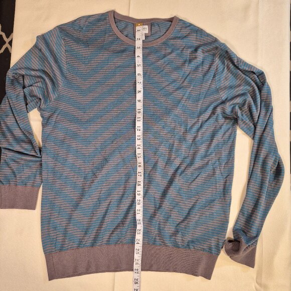 Armani Collezioni sweater - Picture 12 of 13